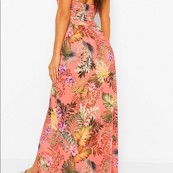 Petite Twist Front Tropical Print Maxi - Picture 2 of 4